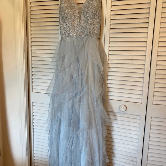 Light blue formal dress - Picture 1 of 3